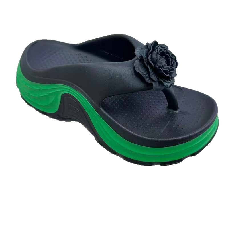 1758503016318138.jpg 雅购特拖鞋