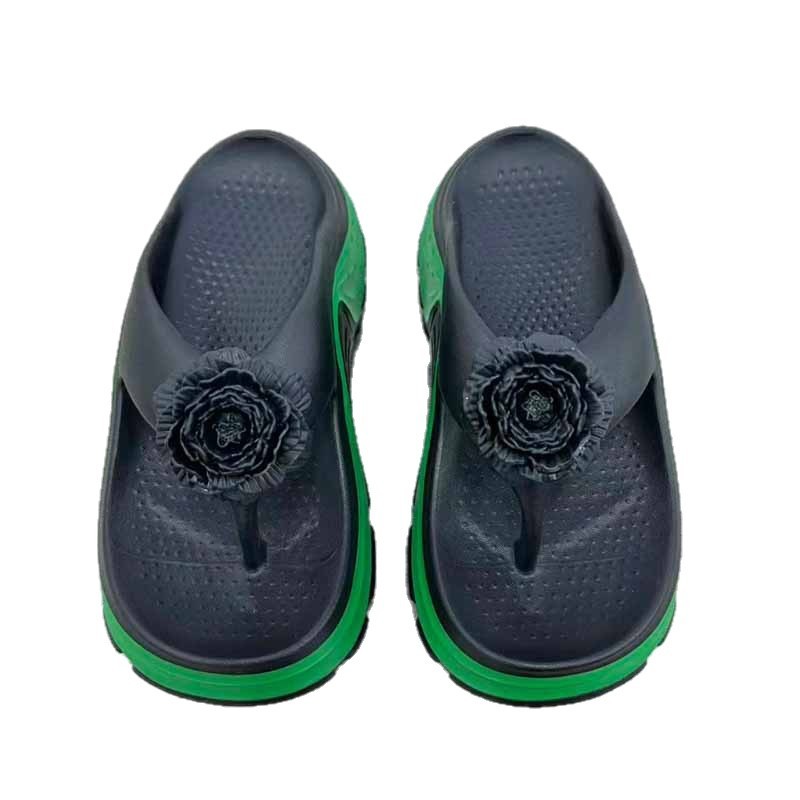 1758503016506648.jpg 雅购特拖鞋