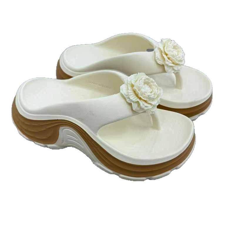 1758503033549478.jpg 雅购特拖鞋