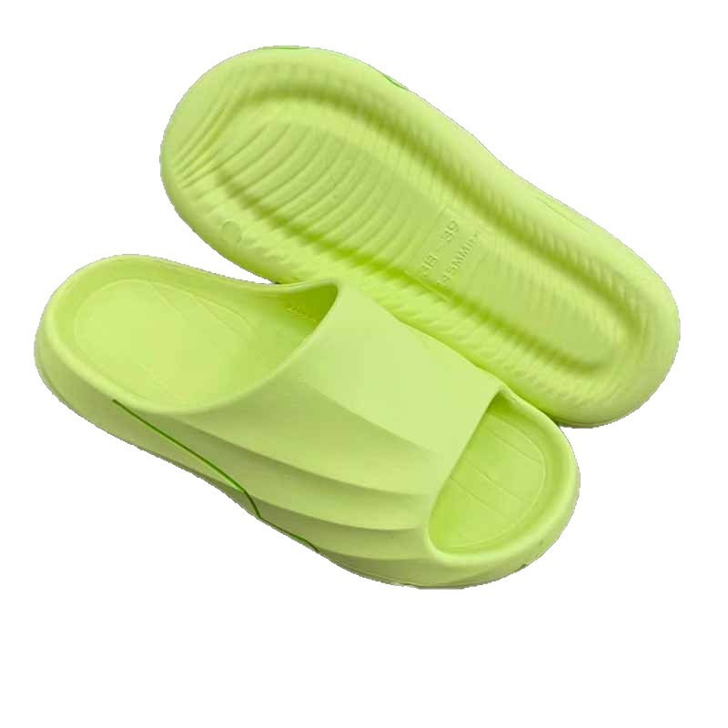 1758505233625295.jpg 雅购特拖鞋