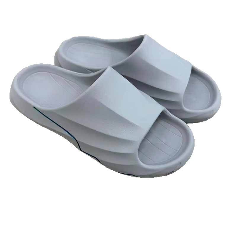 1758505404117596.jpg 雅购特拖鞋