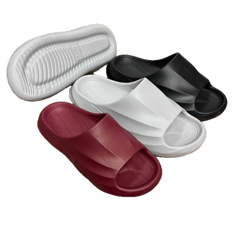 1758507188764081.jpg 雅购特拖鞋