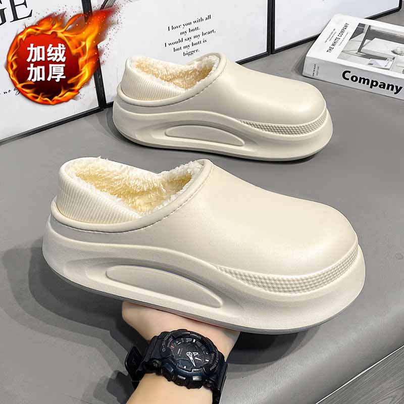 1758524837101938.jpg 雅购特拖鞋