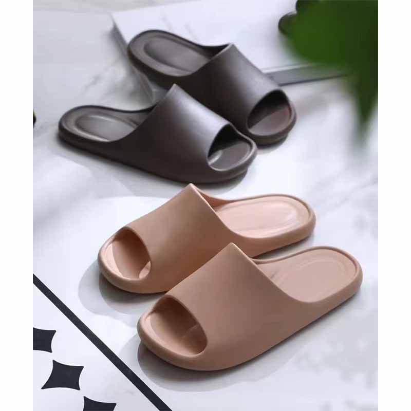 1758531932394176.jpg 雅购特拖鞋