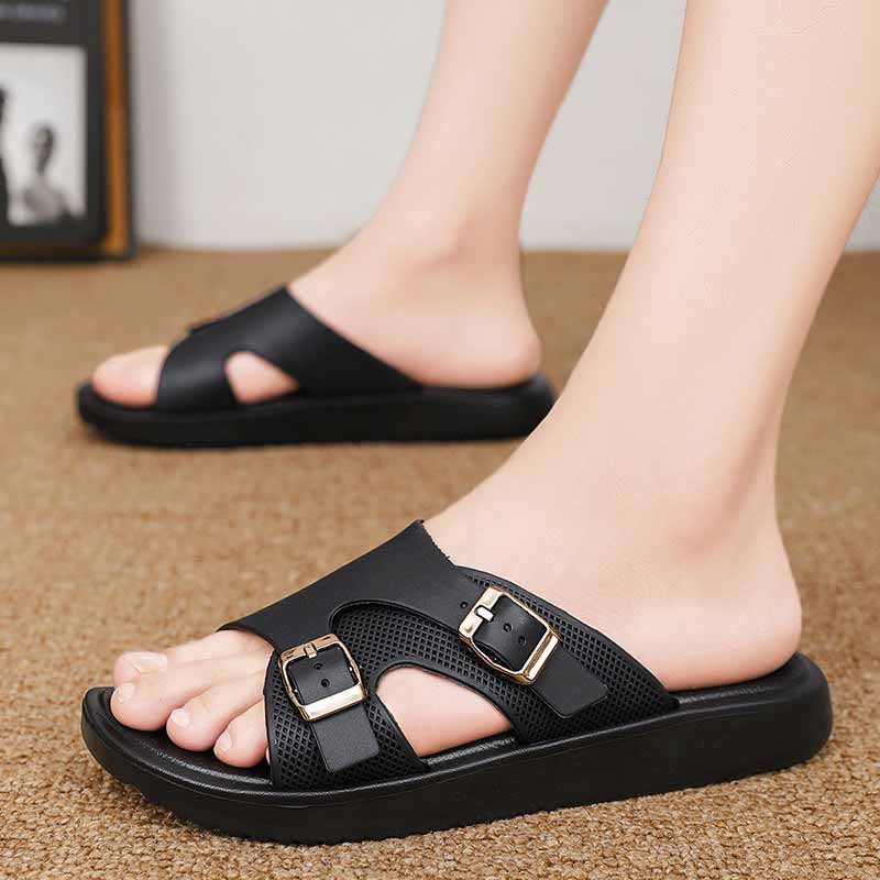 1758533843351448.jpg 雅购特拖鞋