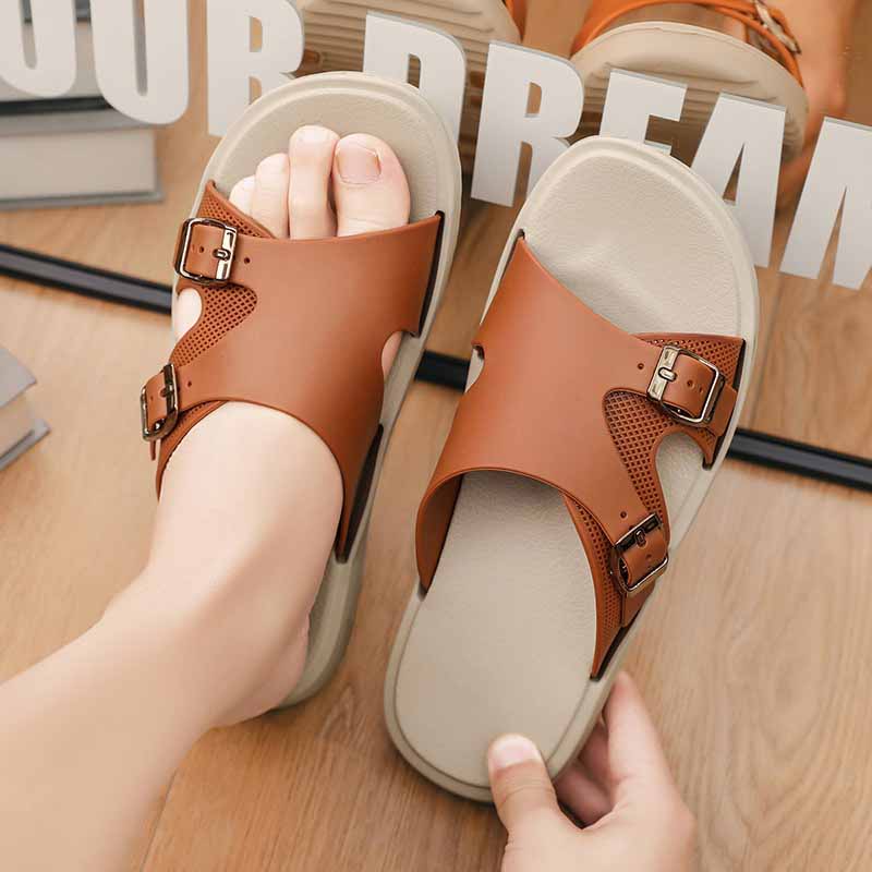 1758533863335287.jpg 雅购特拖鞋