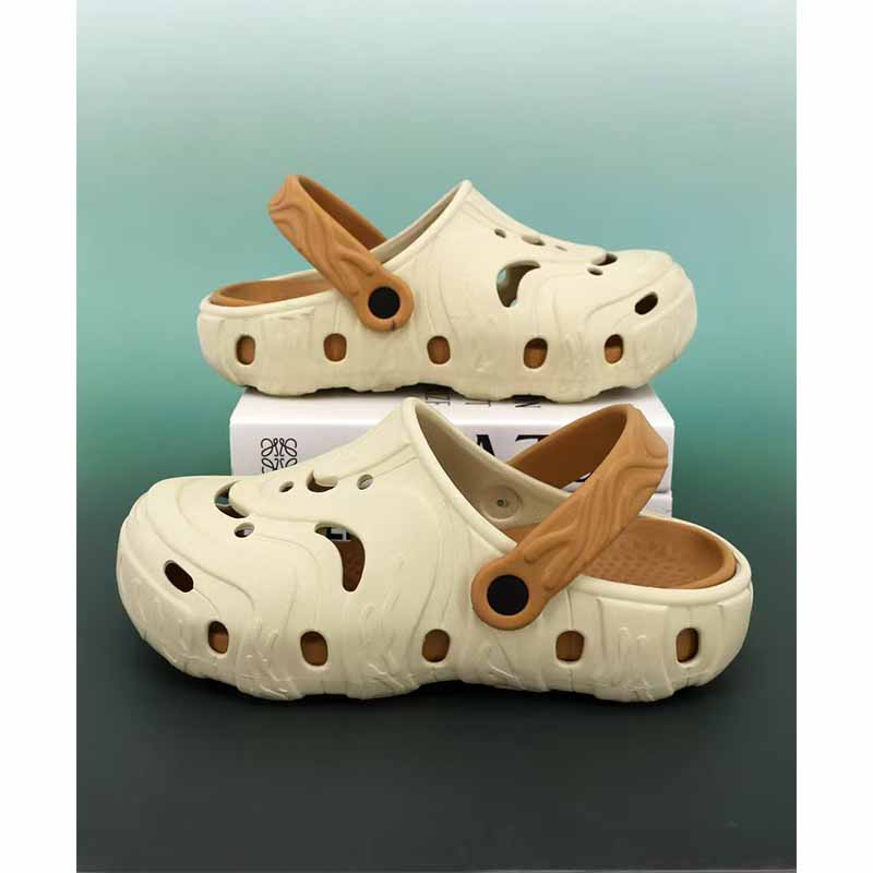 1758592365196323.jpg 雅购特拖鞋