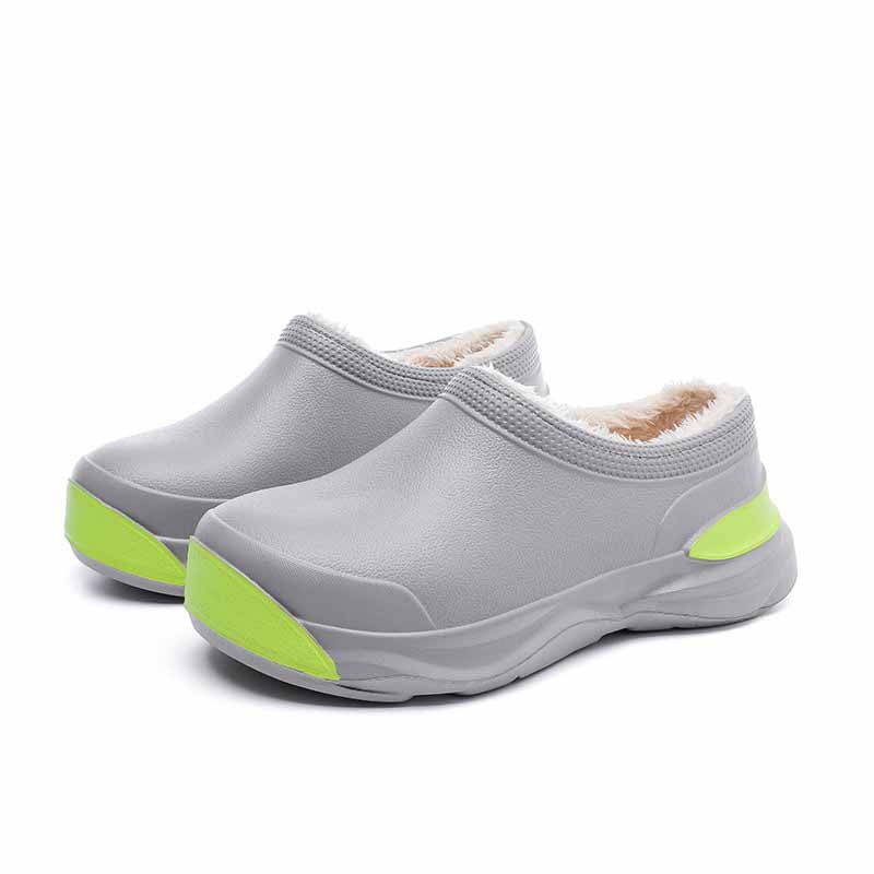 1758596473434303.jpg 雅购特拖鞋