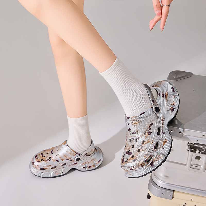 1758606473494534.jpg 雅购特拖鞋