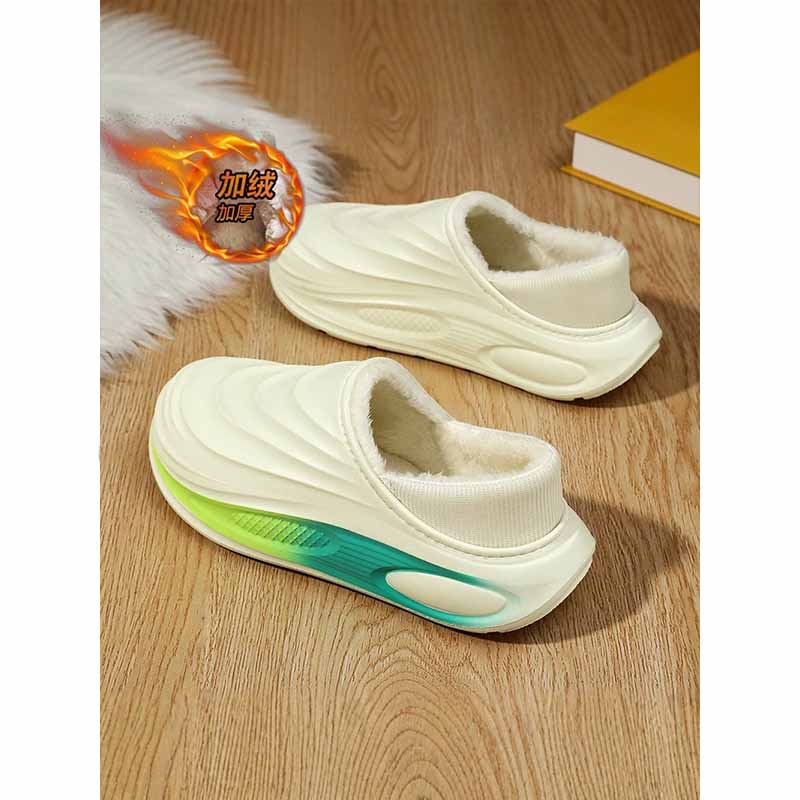 1758610103918412.jpg 雅购特拖鞋