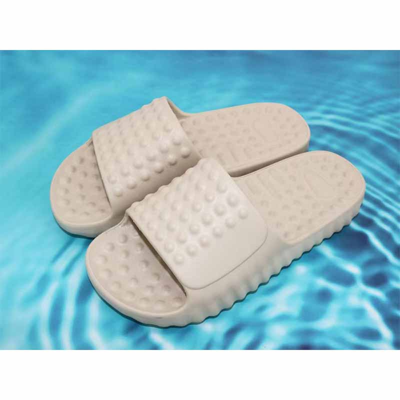 1758611985815151.jpg 雅购特拖鞋