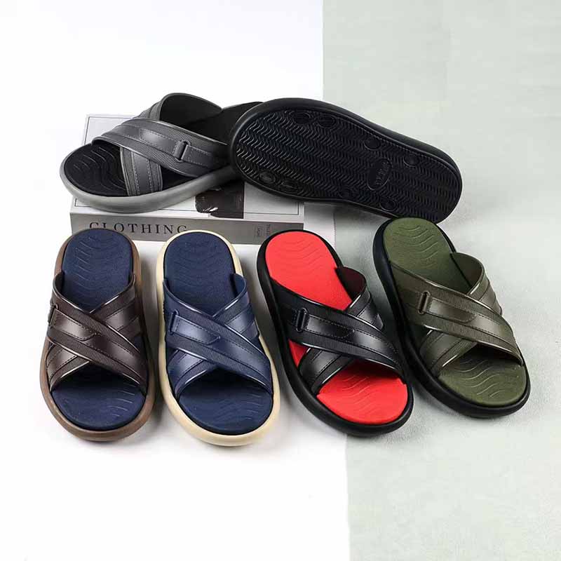 1758675435443546.jpg 雅购特拖鞋