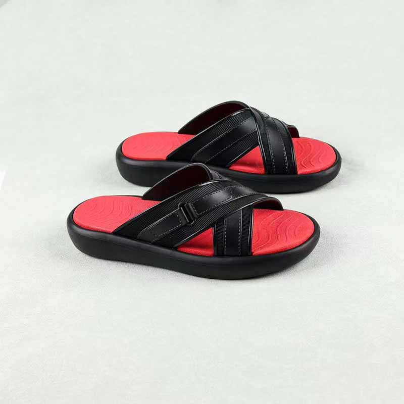 1758675445156092.jpg 雅购特拖鞋