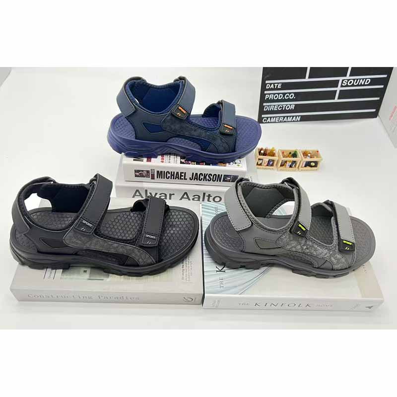 1758676861246128.jpg 雅购特拖鞋