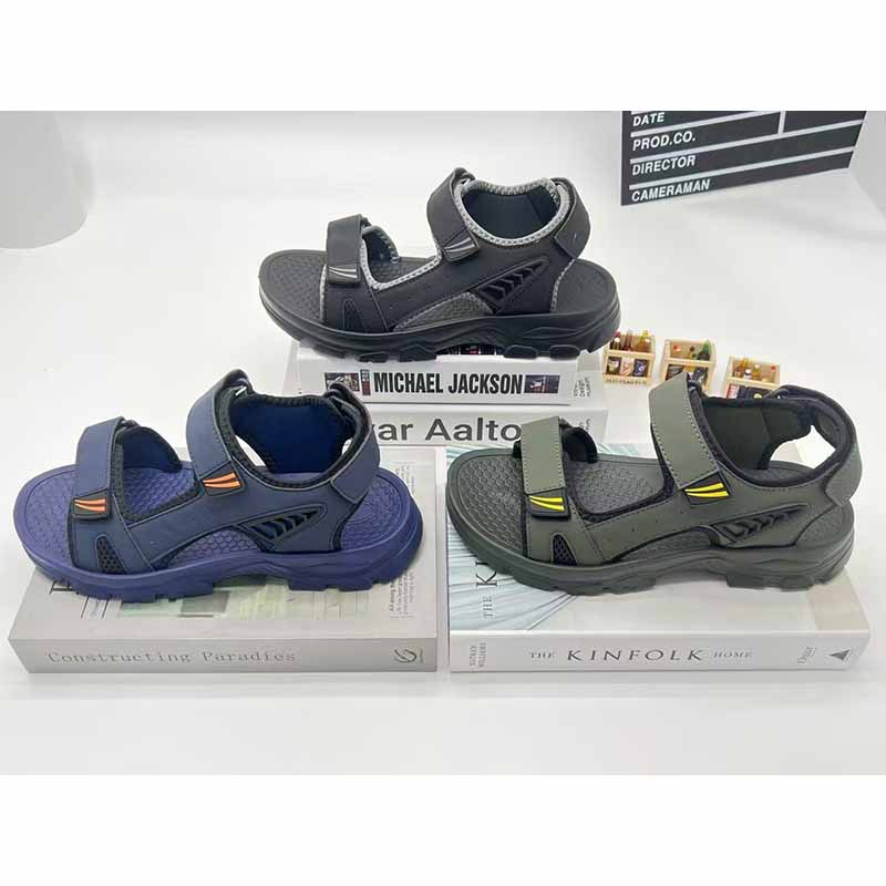 1758676862973927.jpg 雅购特拖鞋