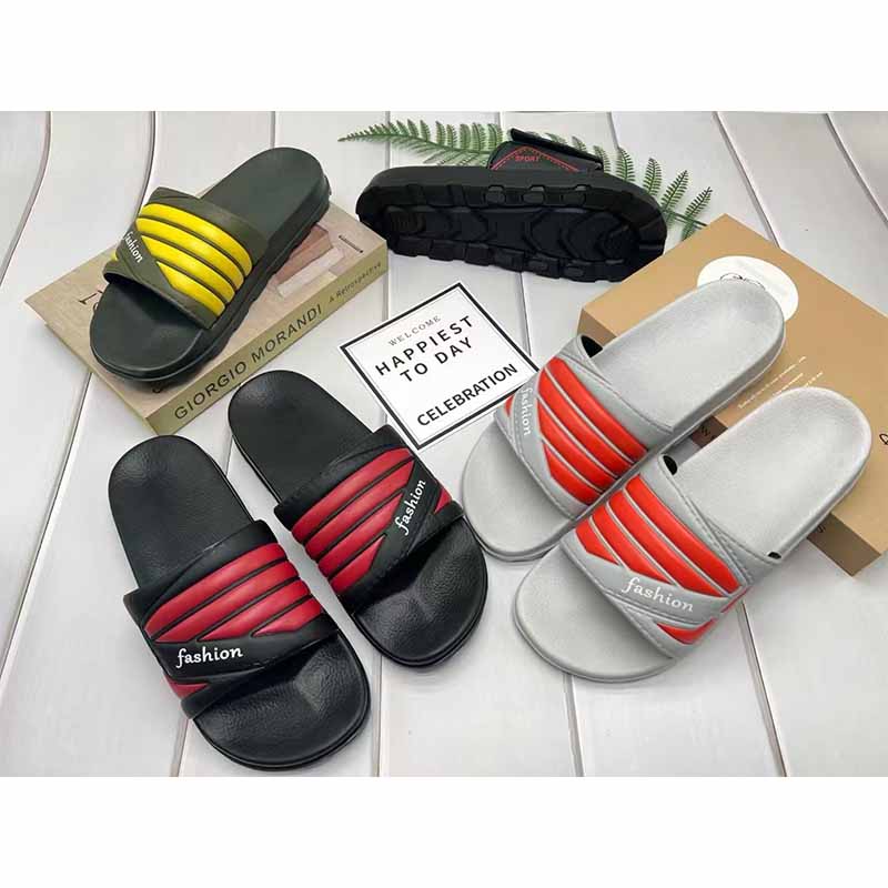 1758677436130994.jpg 雅购特拖鞋