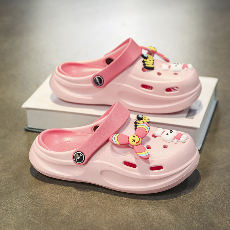 1758681146558541.jpg 雅购特拖鞋