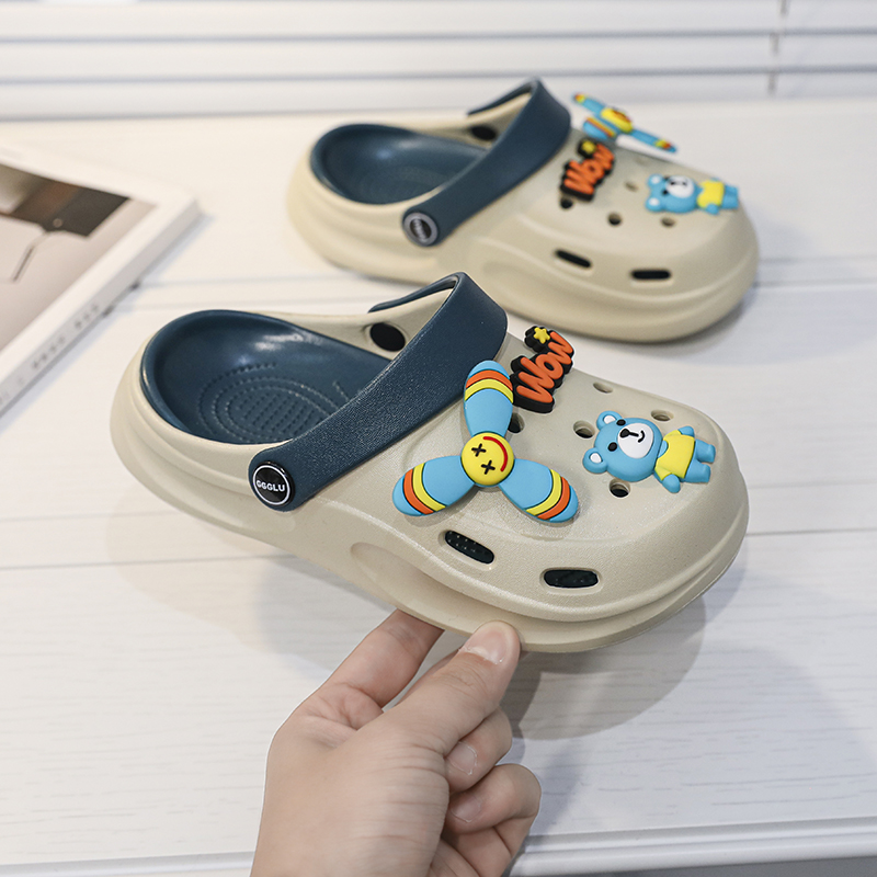 1758681156567150.jpg 雅购特拖鞋