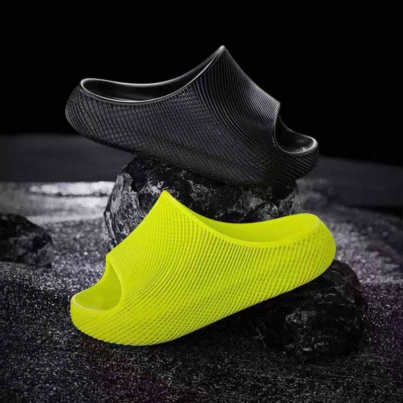 1758692439712431.jpg 雅购特拖鞋