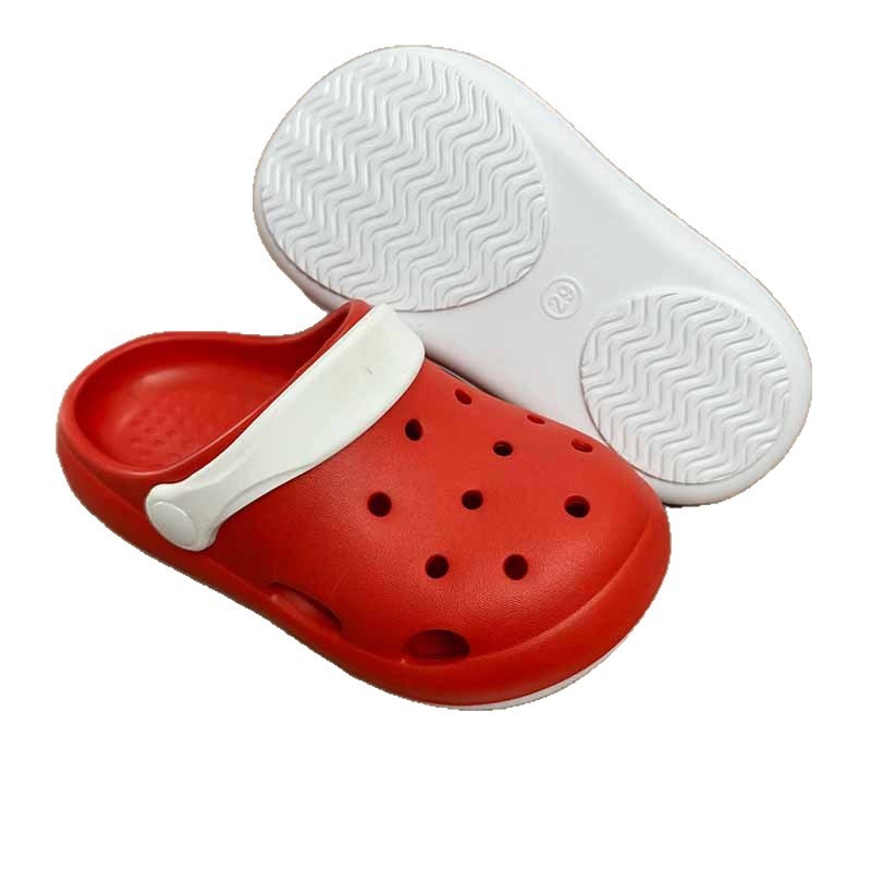 1758699474959222.jpg 雅购特拖鞋