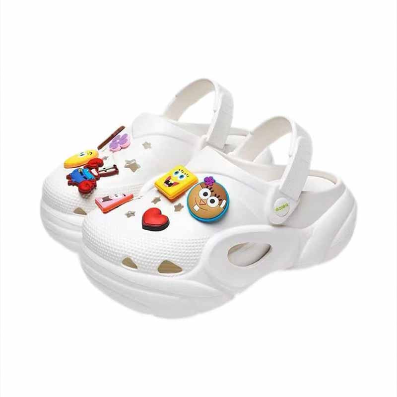 1758707376635631.jpg 雅购特拖鞋