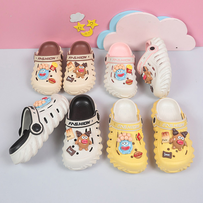 1758780306547554.jpg 雅购特拖鞋