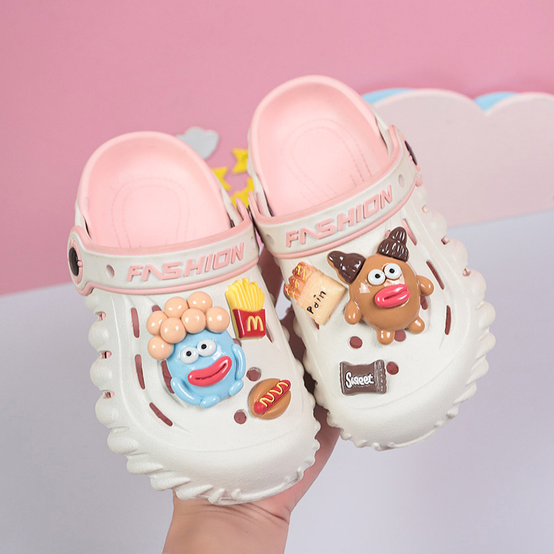 1758780330210834.jpg 雅购特拖鞋