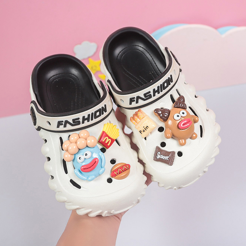 1758780330373374.jpg 雅购特拖鞋