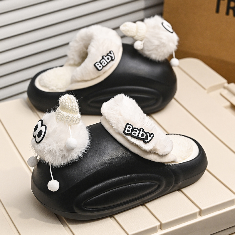 1758785556242503.jpg 雅购特拖鞋