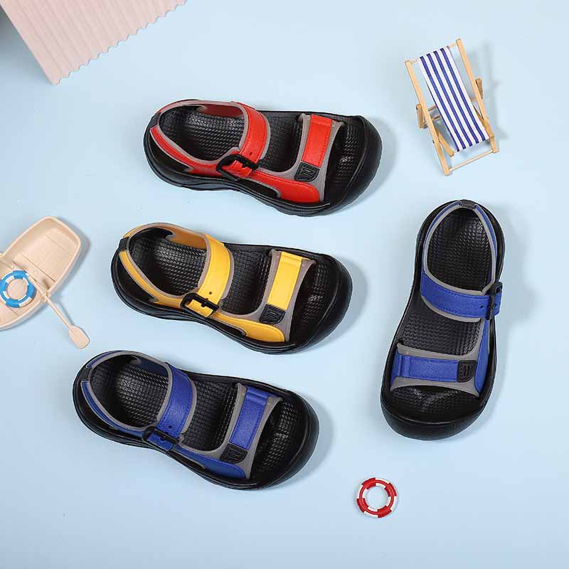 1758787028129187.jpg 雅购特拖鞋