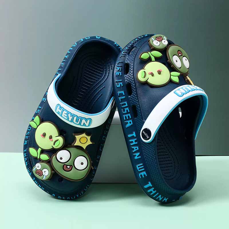 1758792158130948.jpg 雅购特拖鞋