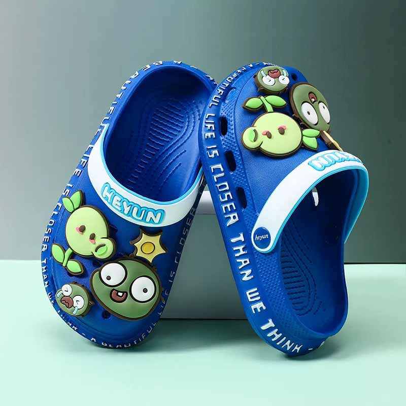 1758792158823232.jpg 雅购特拖鞋