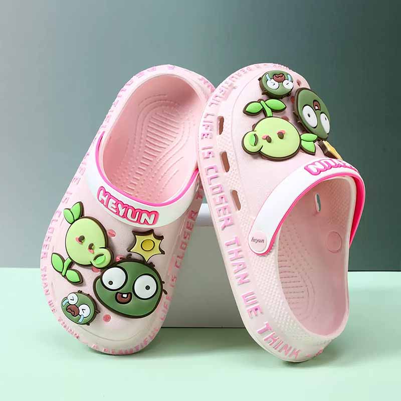 1758792159166907.jpg 雅购特拖鞋