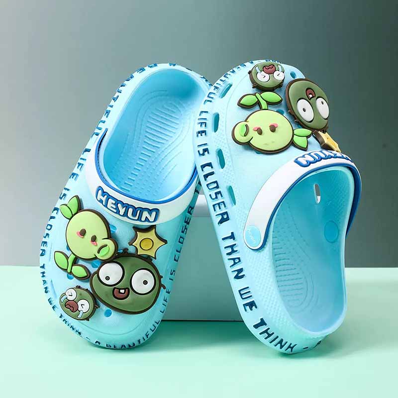 1758792159296105.jpg 雅购特拖鞋