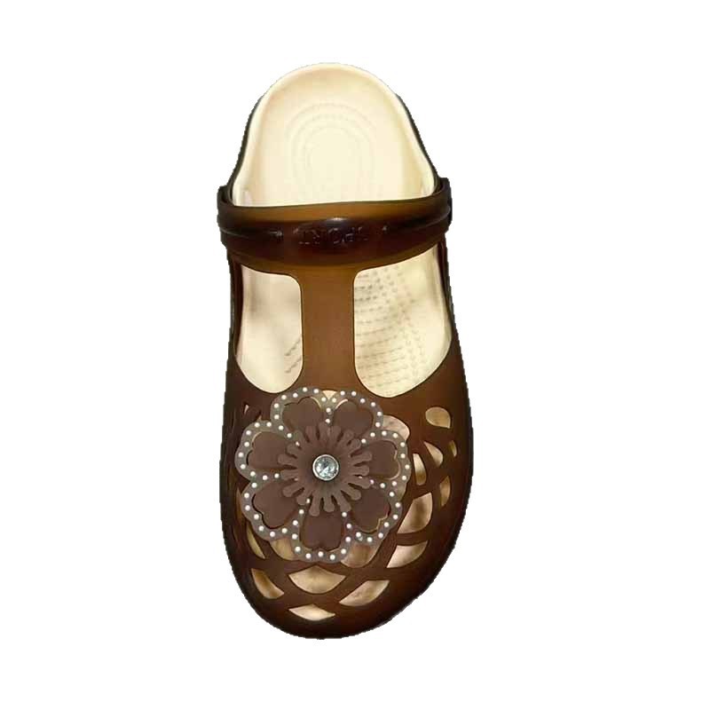 1758848361331742.jpg 雅购特拖鞋