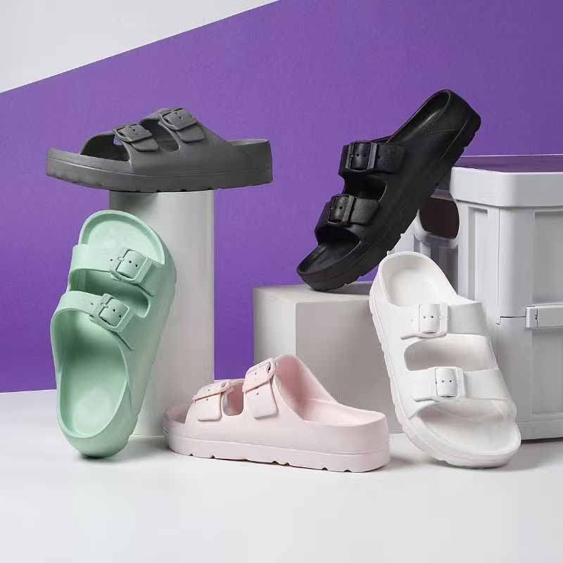 1758851646389556.jpg 雅购特拖鞋