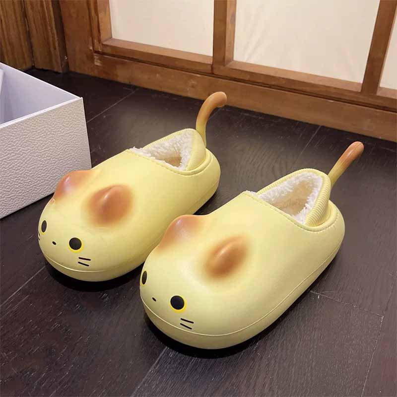 1758858422758838.jpg 雅购特拖鞋