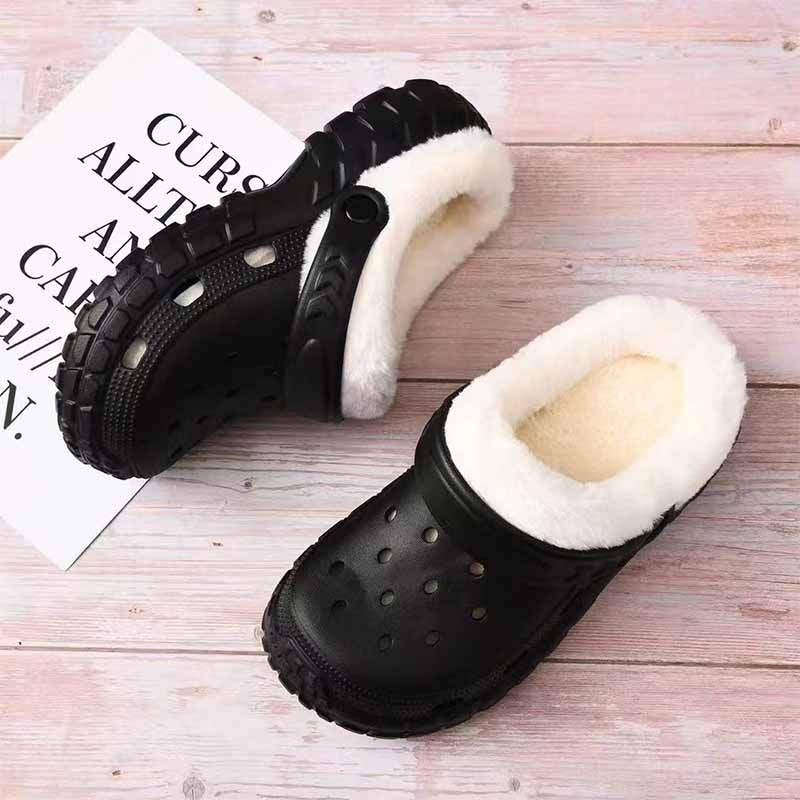 1758870930832607.jpg 雅购特拖鞋