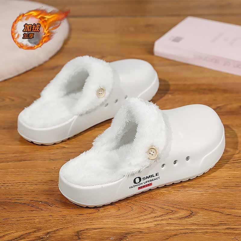 1758876193270223.jpg 雅购特拖鞋