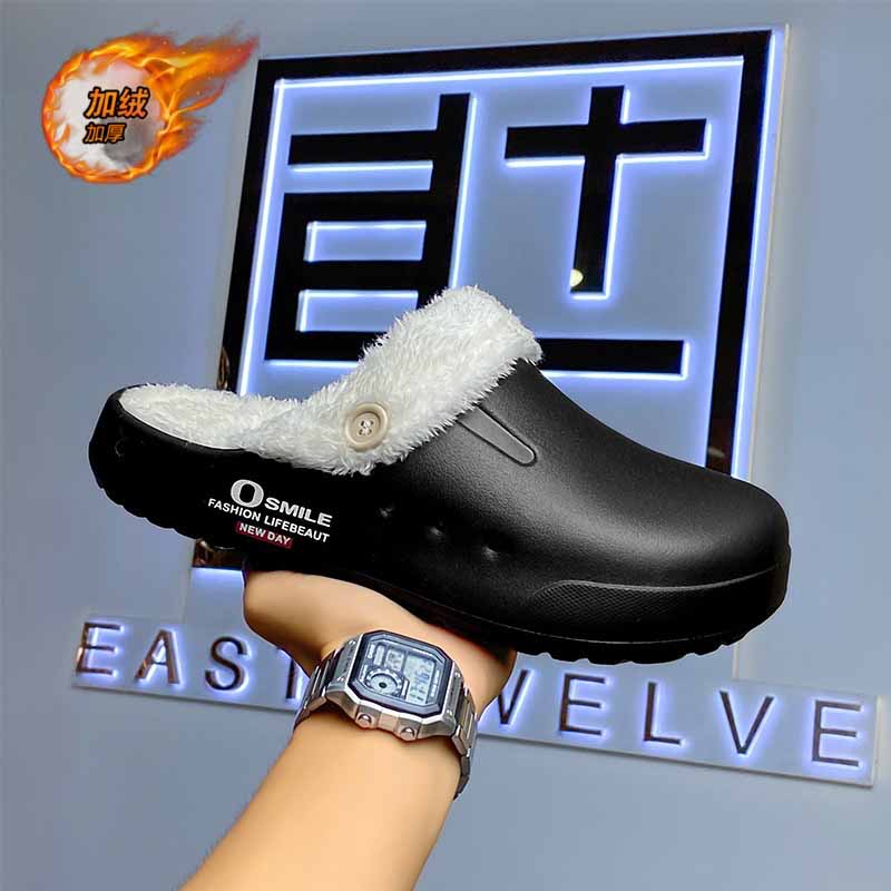 1758876210690833.jpg 雅购特拖鞋