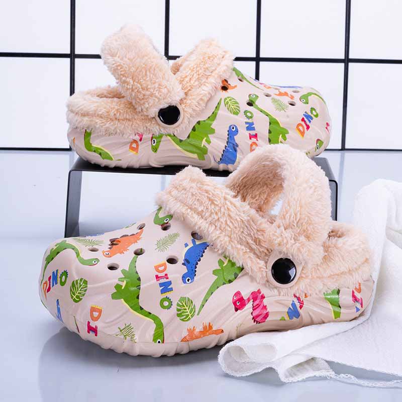 1758962762253157.jpg 雅购特拖鞋