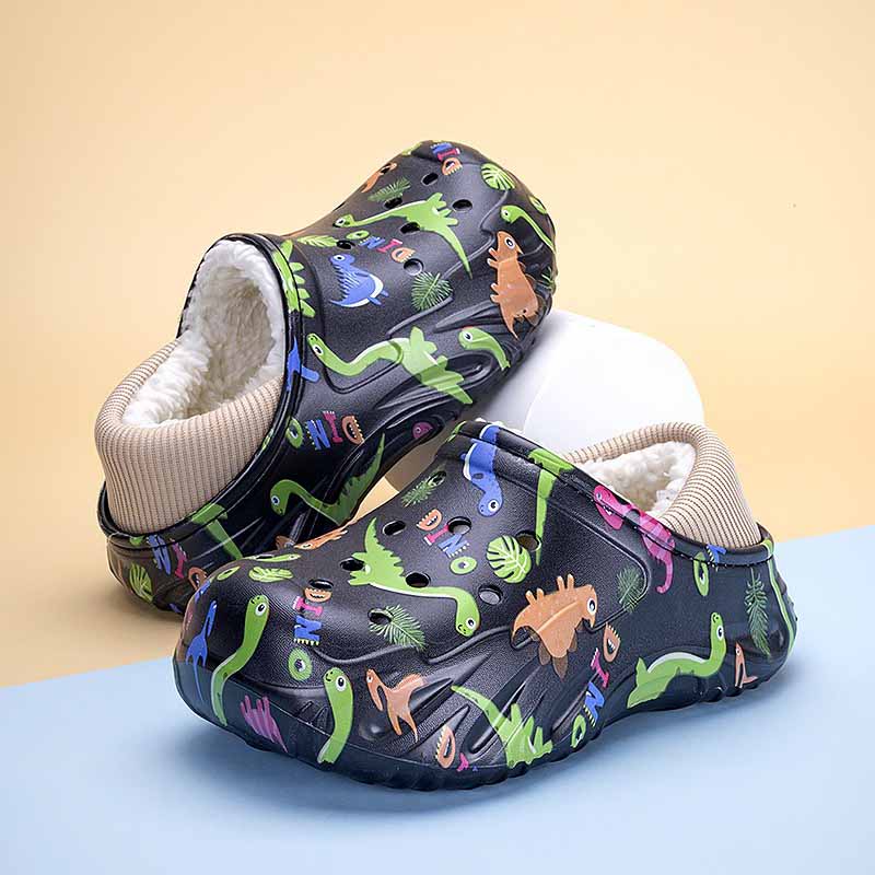 1758964405140844.jpg 雅购特拖鞋