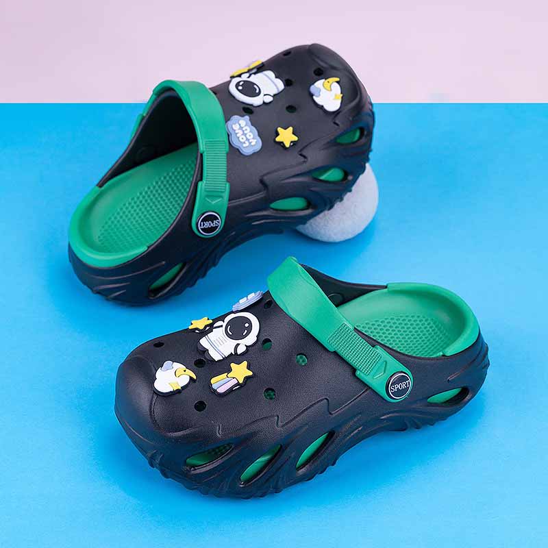 1758965937798727.jpg 雅购特拖鞋