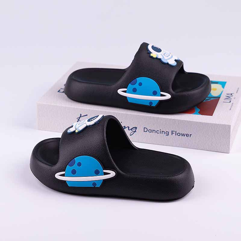 1759136945383201.jpg 雅购特拖鞋