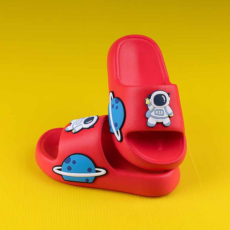 1759136955622140.jpg 雅购特拖鞋