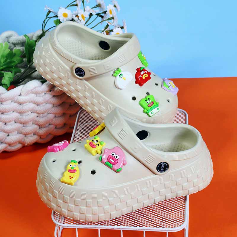 1759219422454365.jpg 雅购特拖鞋