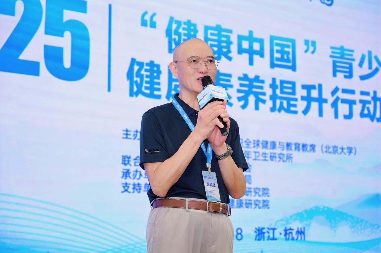 1759633010137408.png 青少年