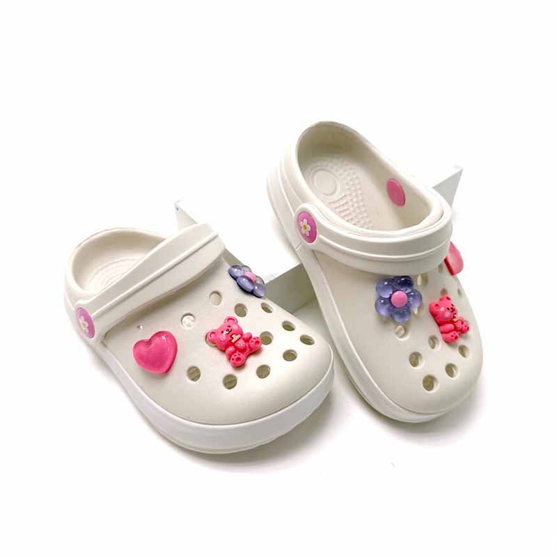 1759798307989708.jpg 雅购特拖鞋