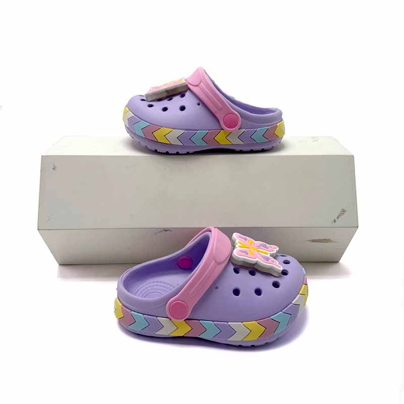 1759798325767440.jpg 雅购特拖鞋