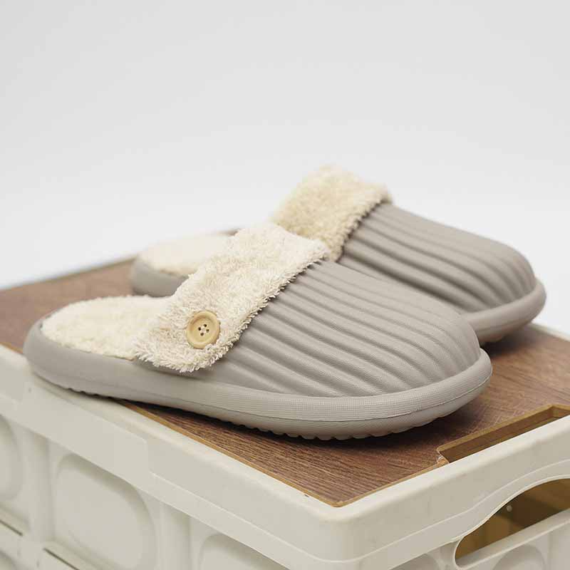 1759802557400198.jpg 雅购特拖鞋